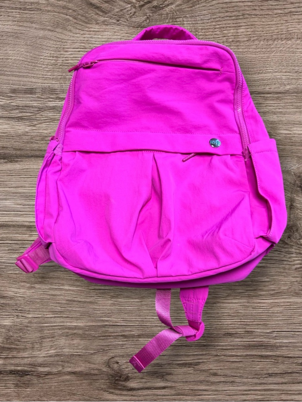 Like new! The Iris Backpack (#9012) Expandable Backpack - By Iris & Rainbow